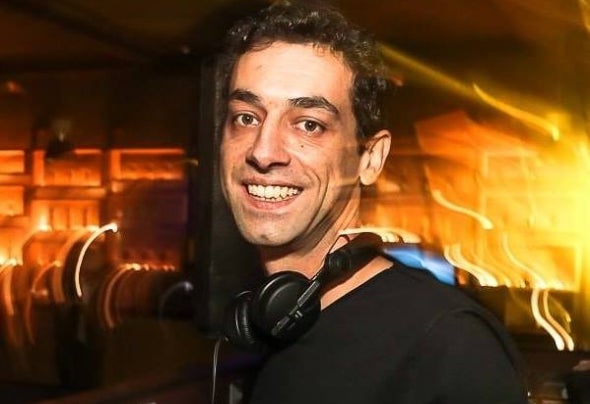 Filipe Barbosa artist image