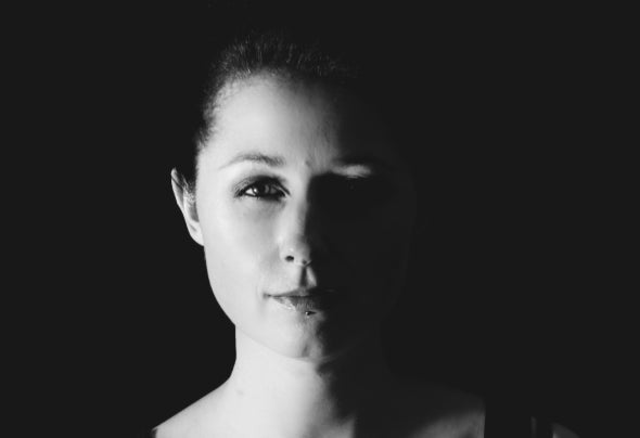 Lisa Oakes artist image